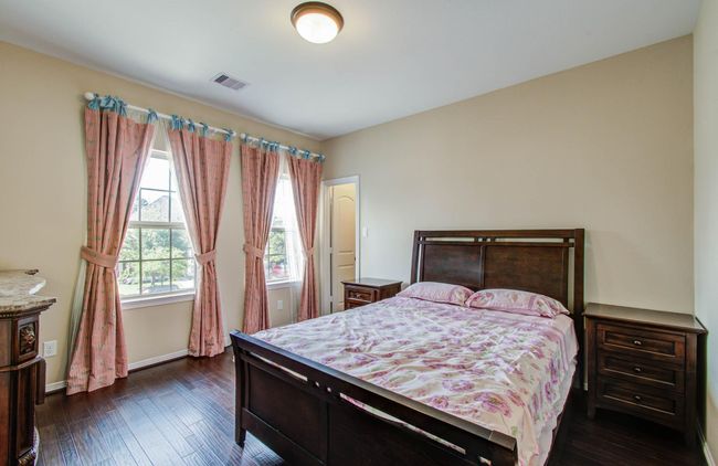 5719 Avon Landing Ln, House other with 5 bedrooms, 6 bathrooms and 3 parking in Sugar Land TX | Image 36