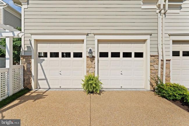 18985 Coreopsis Ter, Townhouse with 3 bedrooms, 4 bathrooms and null parking in LEESBURG VA | Image 79