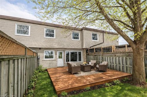 2-80 Brooklyne Rd, Cambridge, ON, N1R1C8 | Card Image