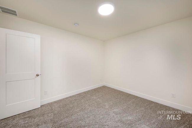 1540 Castle Way, House other with 3 bedrooms, 2 bathrooms and 3 parking in Emmett ID | Image 9