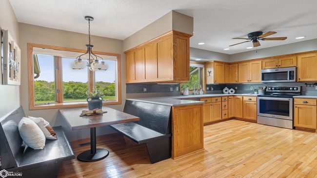 16763 290 Th St, House other with 5 bedrooms, 4 bathrooms and null parking in Mason City IA | Image 16