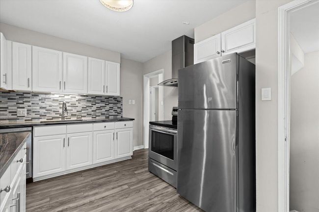 11-3813 Prairie Ave | Image 11