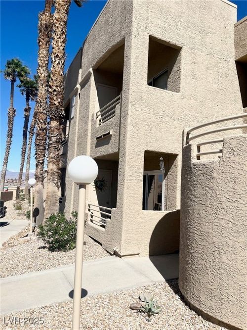 apt-103-2171 Bay Club Dr, Laughlin, NV, 89029-1153 | Card Image