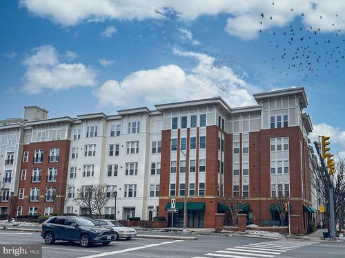 apt-224-2655 Prosperity Ave, FAIRFAX, VA, 22031-4910 | Card Image