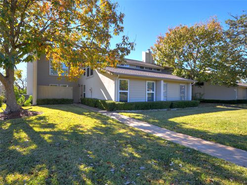 g2-100 Lido Cir, Lakeway, TX, 78734-4462 | Card Image