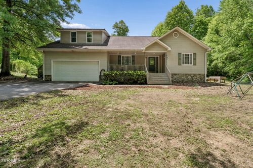 131 Olgia Ln, Johnson City, TN, 37604-2830 | Card Image