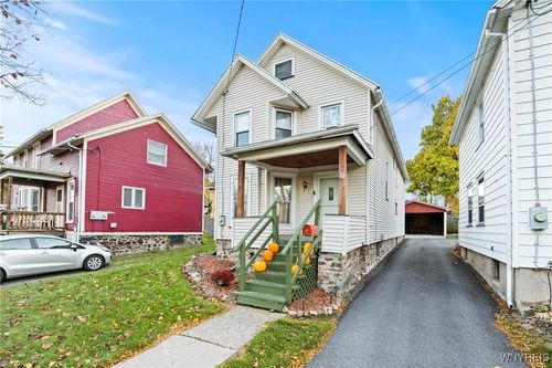 11 Brockway Pl, Brockport, NY, 14420-2207 | Card Image