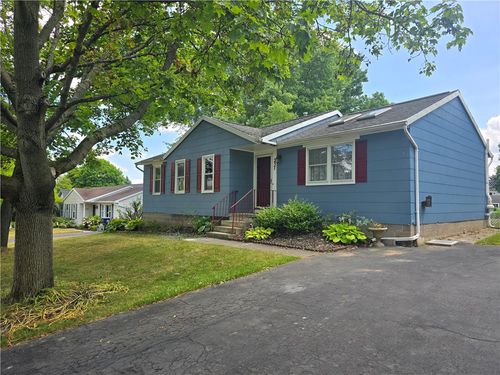 237 Countess Dr, West Henrietta, NY, 14586-9413 | Card Image