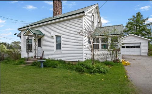62 Bridge St, Colebrook, NH, 03576-3035 | Card Image