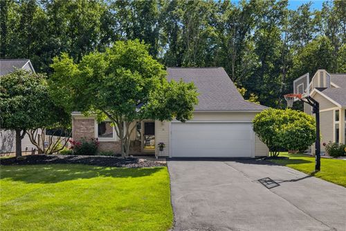 19 Old Winding Ln, Fairport, NY, 14450-1108 | Card Image