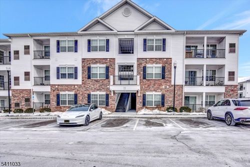 715-715 Stiller Ln, Jamesburg, NJ, 08831-3360 | Card Image