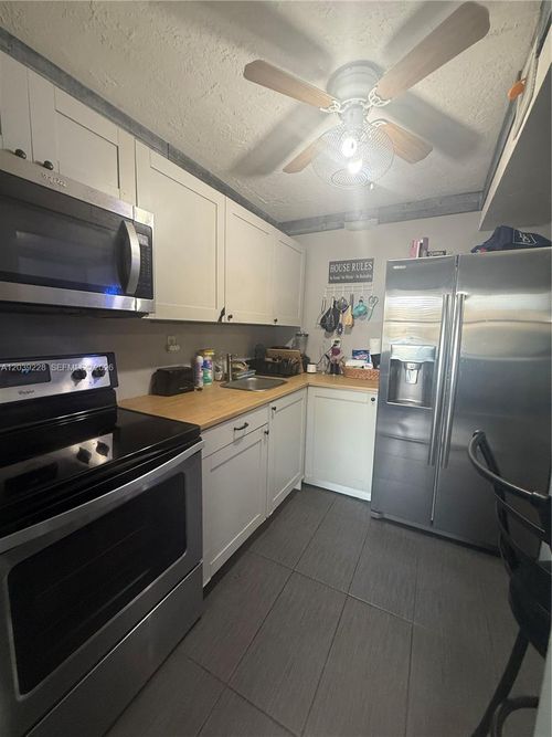 108-9081 Sunrise Lakes Blvd, Sunrise, FL, 33322-6061 | Card Image