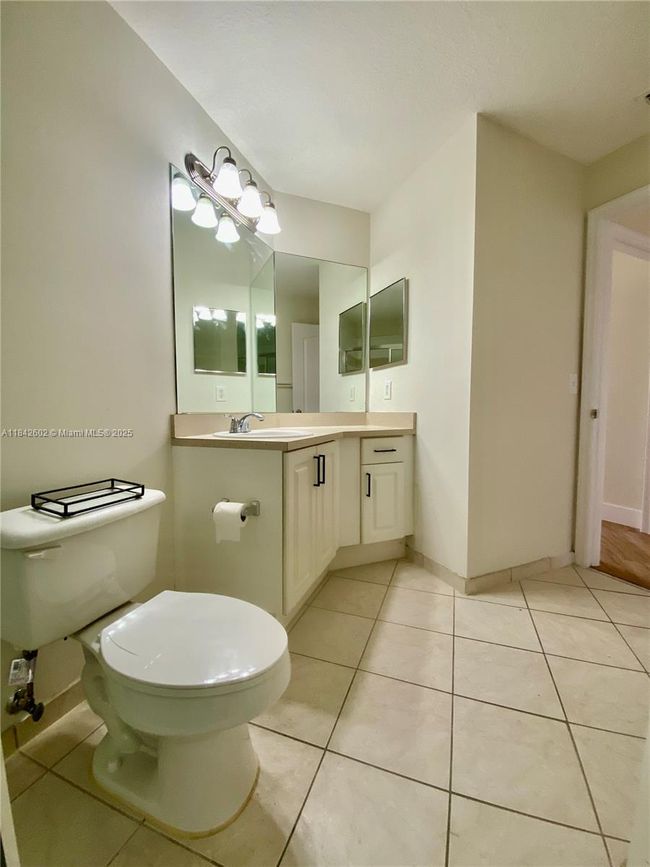 APT-305 - 11032 Legacy Dr, Condo with 2 bedrooms, 2 bathrooms and null parking in Palm Beach Gardens FL | Image 46