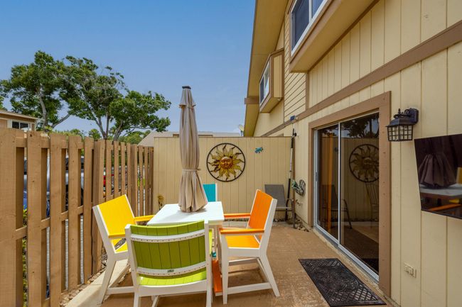 353 Maplecrest Cir, Condo with 3 bedrooms, 2 bathrooms and null parking in Jupiter FL | Image 27