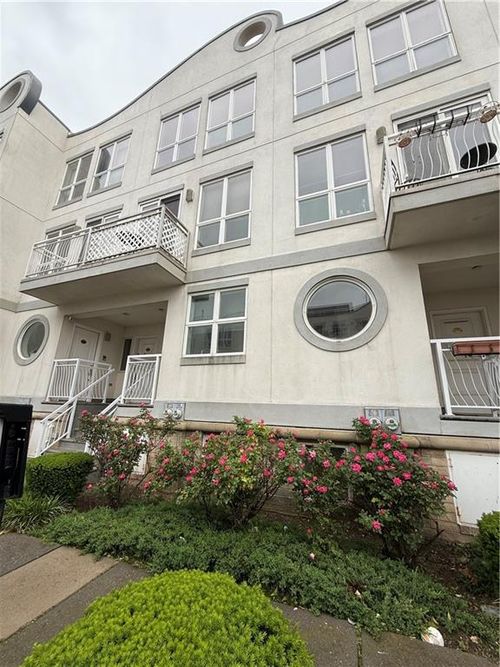 4-3116 Emmons Ave, Brooklyn, NY, 11235-1723 | Card Image