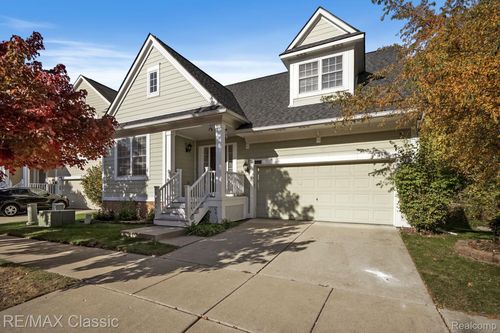 43008 Emerson Way, Novi, MI, 48377-1953 | Card Image