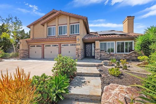 11666 Papagallo Ct, San Diego, CA, 92124-2801 | Card Image