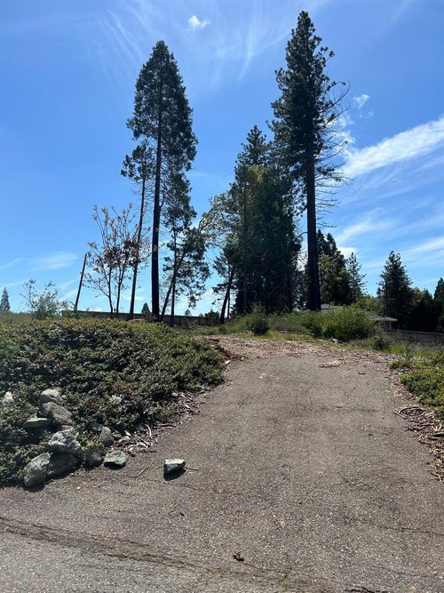 6206 Calvary Ct, Magalia, CA, 95954-9422 | Card Image