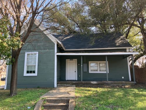 2003 Johnson St, Greenville, TX, 75401-3551 | Card Image