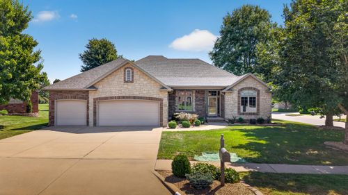 1352 N Lennox Ct, Springfield, MO, 65802-2429 | Card Image