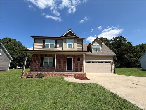 412 Stage Coach Trail, Greensboro, NC, 27410 | Card Image