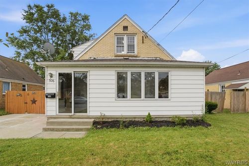 306 Collins Ave, West Seneca, NY, 14224-1188 | Card Image