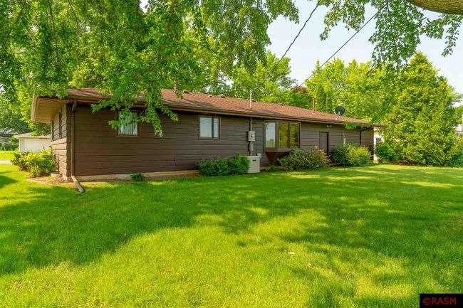 1510 Plainview Ln, House other with 3 bedrooms, 2 bathrooms and null parking in Albert Lea MN | Image 6