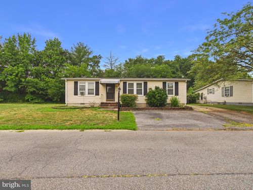 136 Gordon Pl, DOVER, DE, 19901-2528 | Card Image