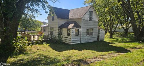 914 Smith Street, Woodburn, IA, 50275 | Card Image