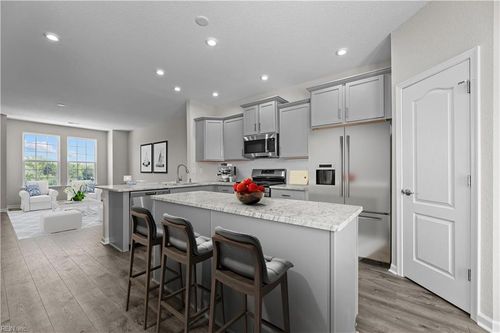 106 Freeman Dr, Hampton, VA, 23666-4285 | Card Image