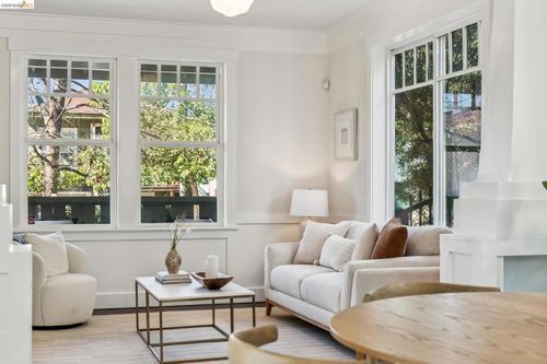 1479 34 Th St, Oakland, CA, 94608 | Card Image