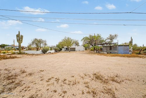 1065 W Whiteley St, Apache Junction, AZ, 85120-9055 | Card Image