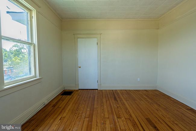 89 N Main St, House other with 4 bedrooms, 2 bathrooms and null parking in Kilmarnock VA | Image 26