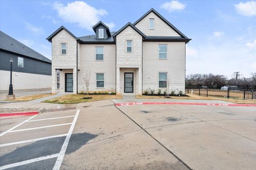 2327 Park Springs Blvd, Arlington, TX, 76013 | Card Image