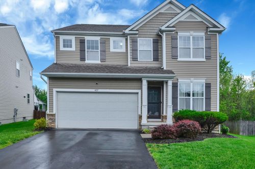 837-837 Holly Farms Dr, Blacklick, OH, 43004-8817 | Card Image
