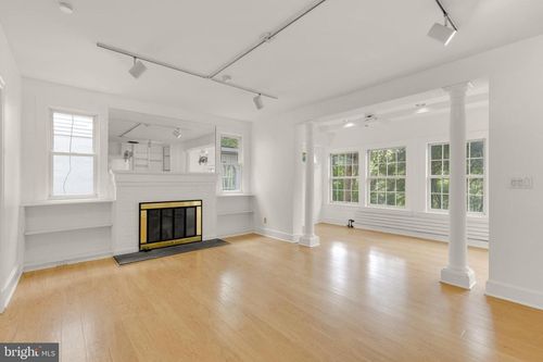 3717 Legation St Nw, WASHINGTON, DC, 20015-1735 | Card Image
