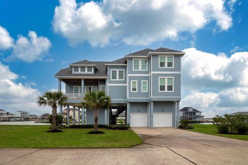 24 Hawkeye, Hitchcock, TX, 77563-2596 | Card Image
