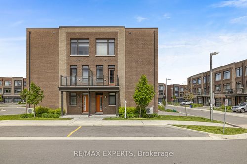 2 Seymour St, Vaughan, ON, L4L0L6 | Card Image