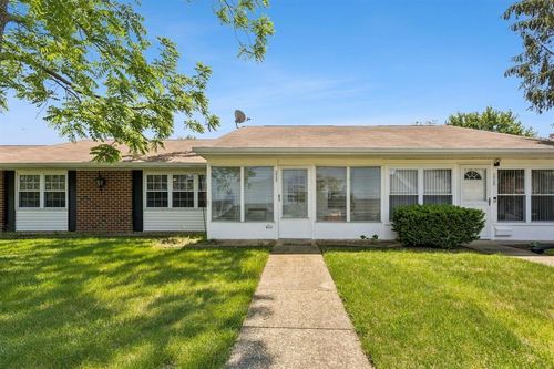 1072C Argyll Cir, Lakewood, NJ, 08701-6947 | Card Image