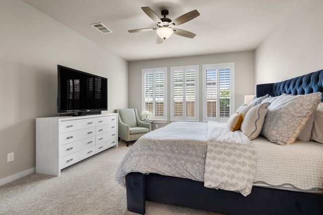 1363 Tecoma Trl, House other with 4 bedrooms, 2 bathrooms and null parking in Justin TX | Image 16