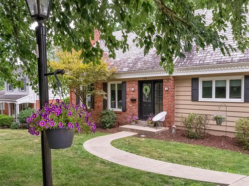724 Scrubgrass Road, Mt. Lebanon, PA, 15243 | Card Image