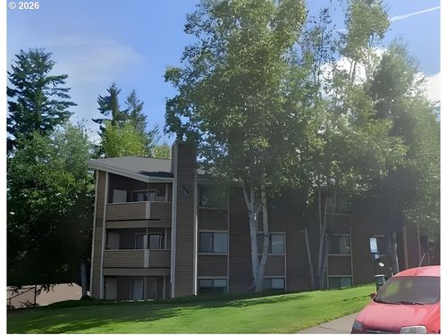 9975 Se Talbert St, Clackamas, OR, 97015-9681 | Card Image