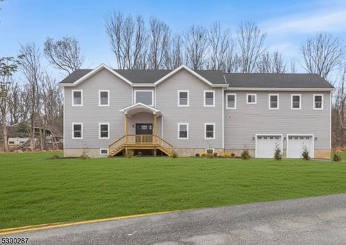 108 Mount Olive Rd, Flanders, NJ, 07836-9723 | Card Image