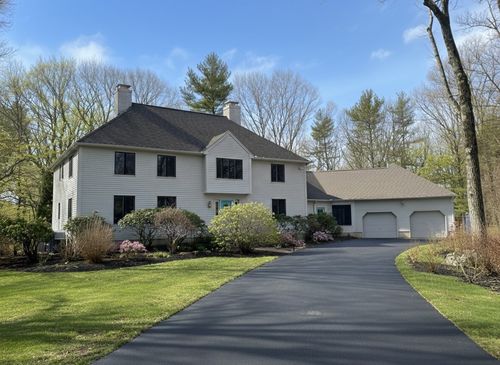 183 Kings Grant Rd, Weston, MA, 02493-2176 | Card Image