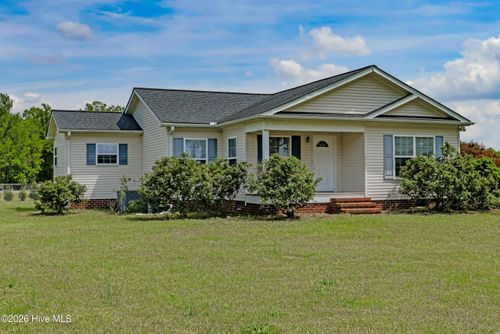 1327 Old Chinquapin Rd, Beulaville, NC, 28518-7527 | Card Image