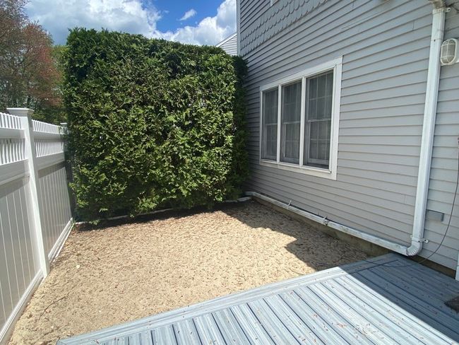 APT-103 - 125 Highland St, Condo with 2 bedrooms, 2 bathrooms and 2 parking in Taunton MA | Image 5