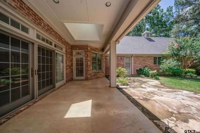 7 Summer Creek Way, House other with 4 bedrooms, 4 bathrooms and null parking in Longview TX | Image 34