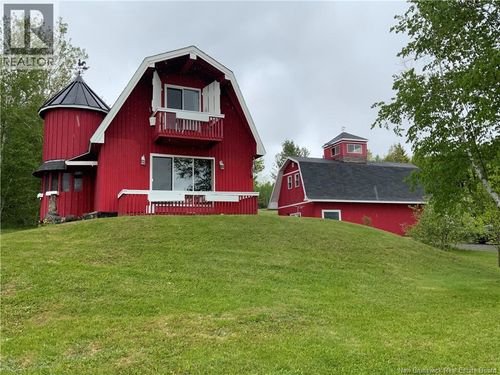 22 Rosewood Dr, Grafton, NB, E7N1P5 | Card Image
