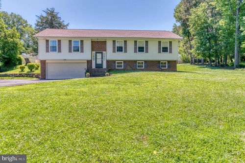 7077 Westmoreland Dr, WARRENTON, VA, 20187-4199 | Card Image