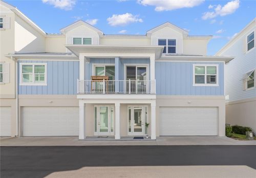 829 Oakbend Dr, Palm Harbor, FL, 34683 | Card Image
